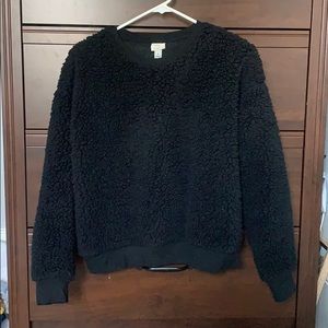 Black Sherpa Crewneck